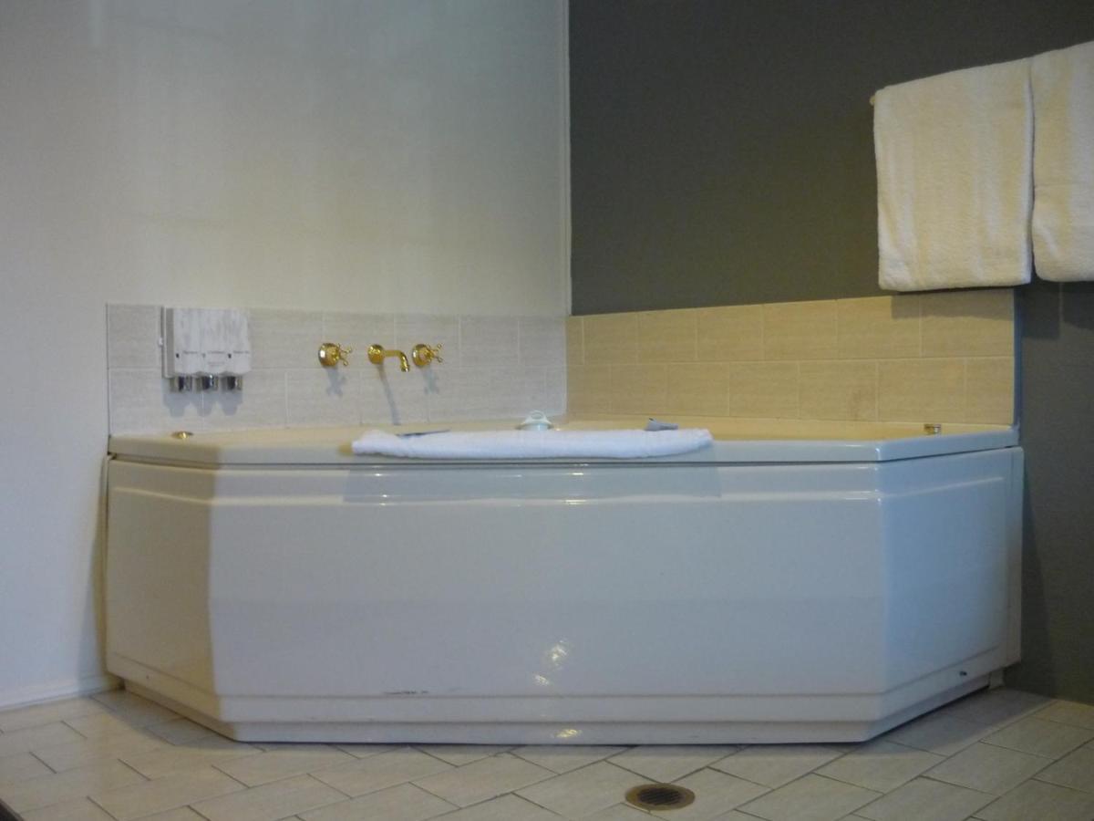 Heritage Motor Inn Goulburn Εξωτερικό φωτογραφία